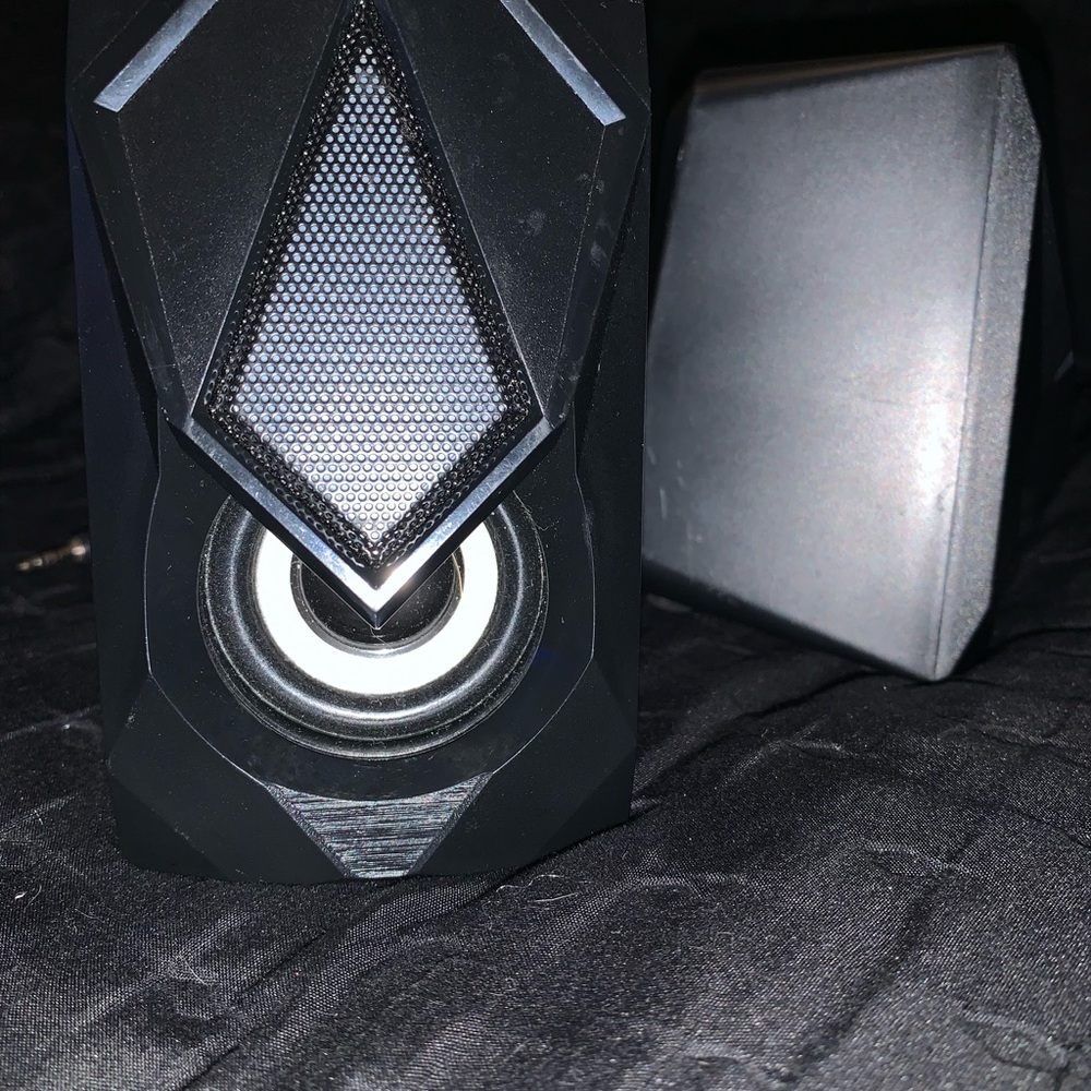 Sleek Black Portable Bluetooth Speaker